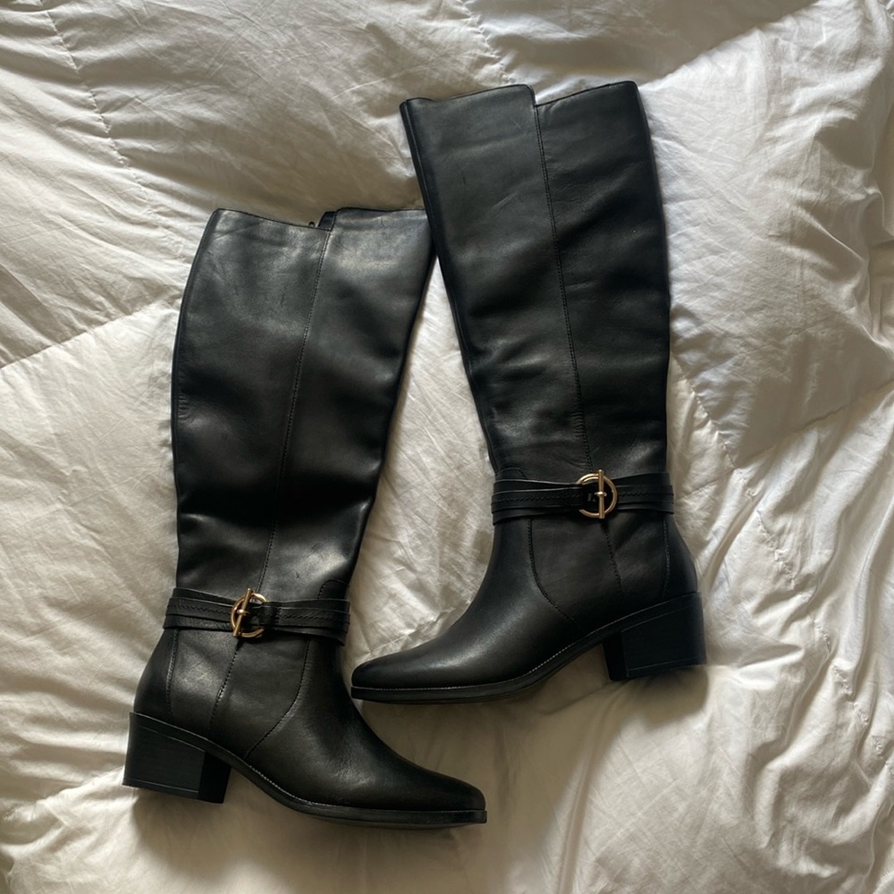 Tall Black Leather Zipper Boots
